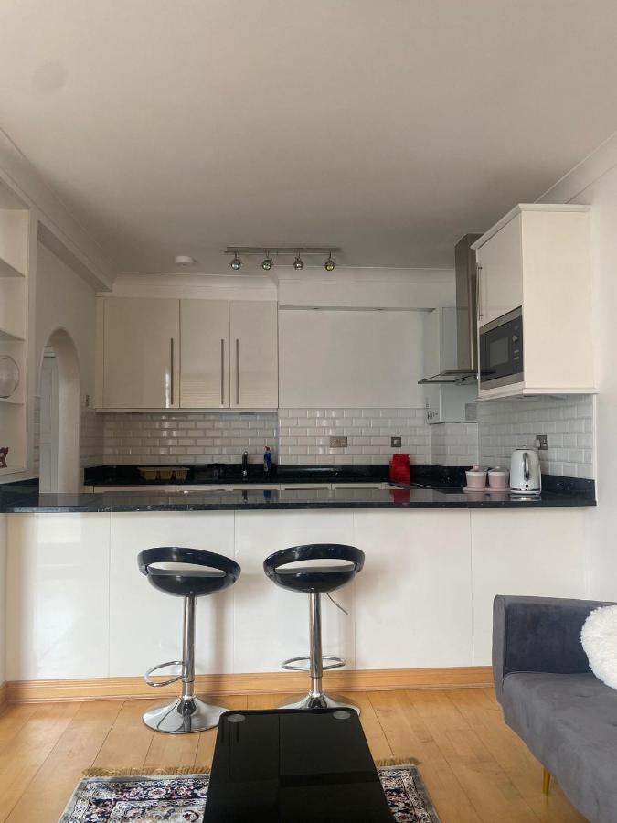 Cozy Two Bedroom Flat In The Heart Of London Eksteriør bilde